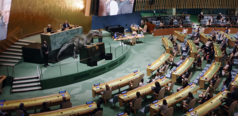 United Nations Development Programme (UNDP) a dévoilé court métrage mettant en scène un dinosaure interpellant les dirigeants mondiaux à la tribune de l'Assemblée générales des Nations Unies.