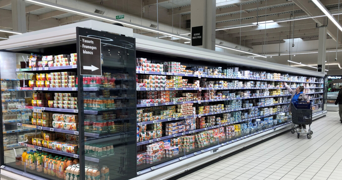 LQ13483373C_picture_0_cropped.jpg Selon les estimations de la grande distribution, 30 % des vitrines réfrigérées seraient encore ouvertes. Et ceci même dans des magasins tout récemment refaits.