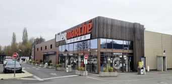 L’Intermarché d’Oncy-sur-École (91)  possède une surface de vente de 1 800 m2. 